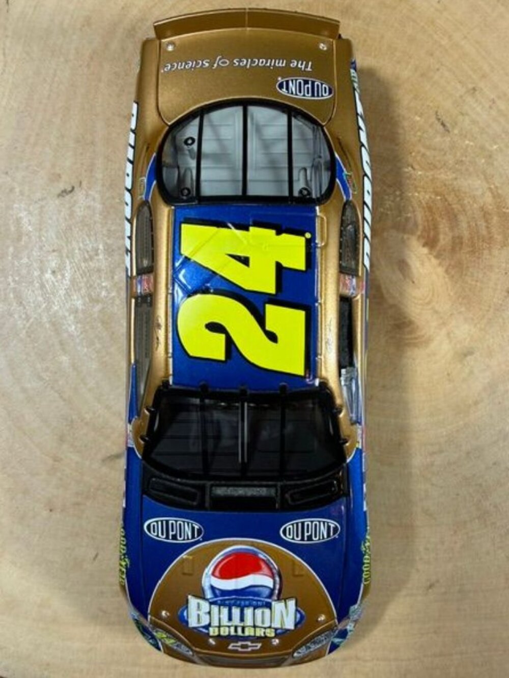 Vintage Jeff Gordon Pepsi Billion Dollar 2003 Monte Carlo Club Car 1:32 Scale - Picture 8 of 10